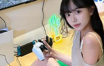 51免费吃瓜上线新线路，动漫游戏角色陪你分享吃瓜乐趣
