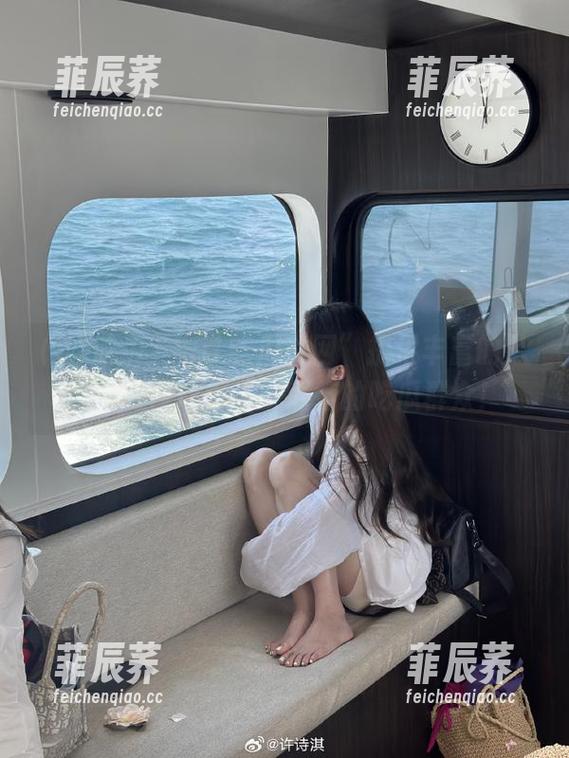 “51吃瓜官网”提供丰富的八卦资源，让你做个懂行的吃瓜群众！