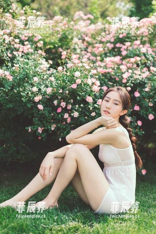 “51吃瓜网”提供最新吃瓜评论，ios用户尽享精彩内容！