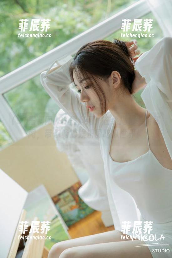 91黑料网：在线揭秘明星秘闻，带你畅游娱乐圈吃瓜世界！