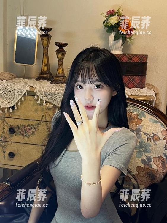 在线追踪黑料新闻，hl155.ccm黑料app助你走入吃瓜新纪元的精彩世界