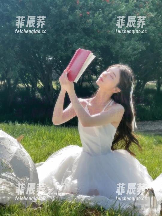 “最新吃瓜在线”官网全新上线，助你紧跟娱乐圈的每一条热趋势！