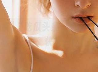 “吃瓜头条”为iOS用户带来精致的吃瓜内容，快来一起加入热潮！