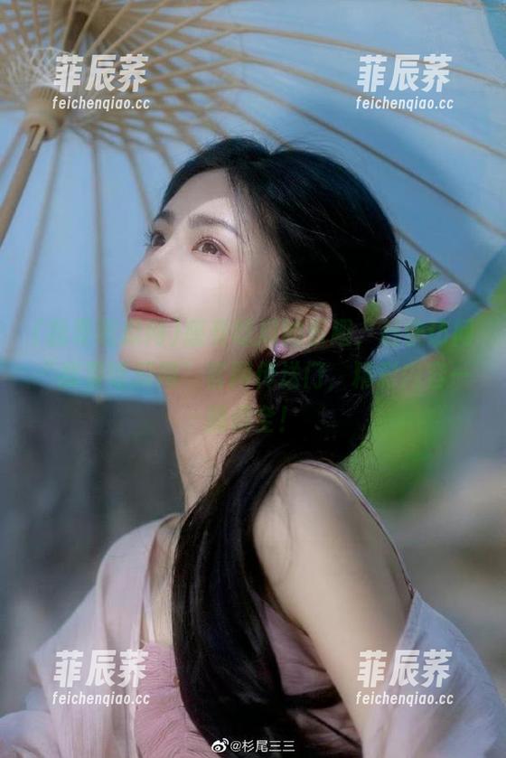 感受吃瓜的乐趣，赶快访问“我要吃瓜网”官网传送门，精彩内容一应俱全！
