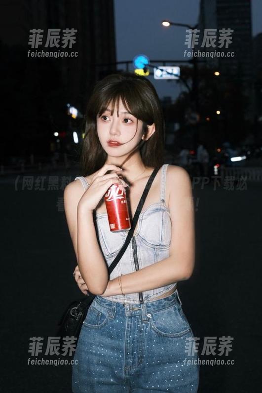 “网红黑料吃瓜”APP下载必看，获取丰富的吃瓜资源！