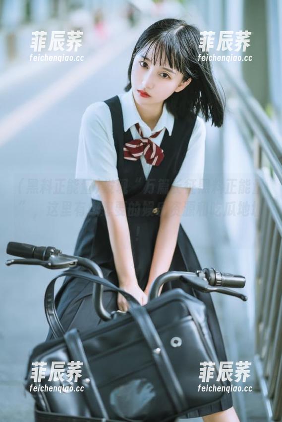 发现“万篇长征黑料正能量”，这里有您想要的娱乐资源和吃瓜地址！