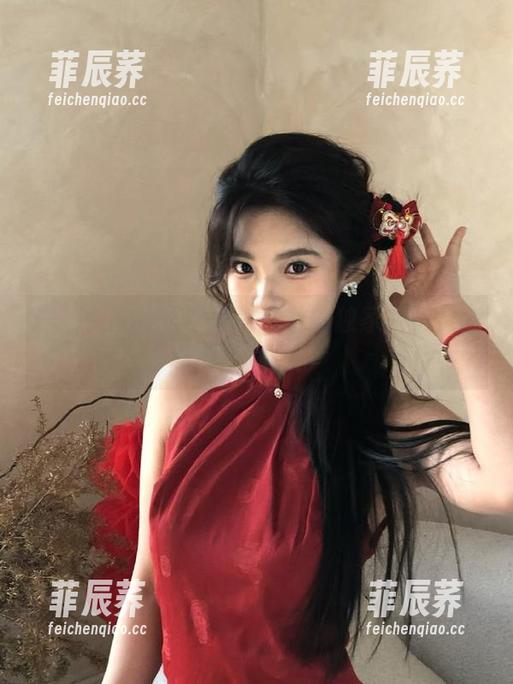 想要获取黑料社的独家内容？快来下载吧！