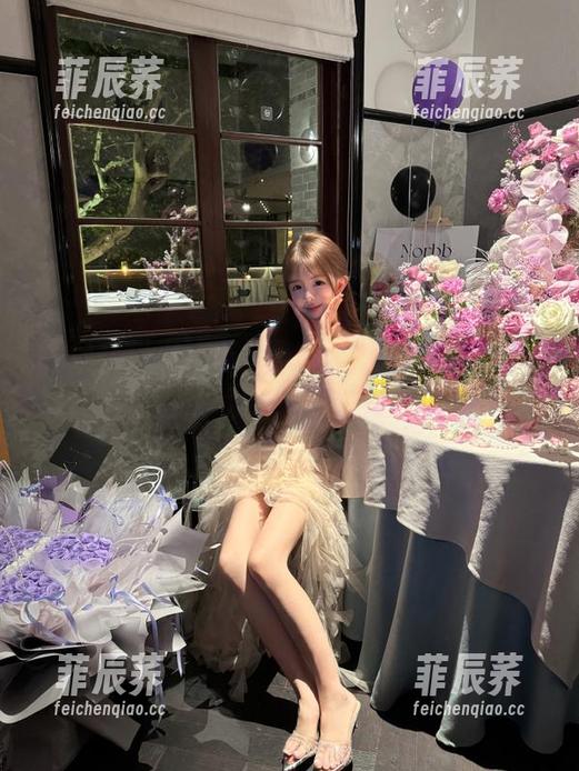 在线进入黑料网不打烊，跟随最新八卦，成为吃瓜界的资深专家！