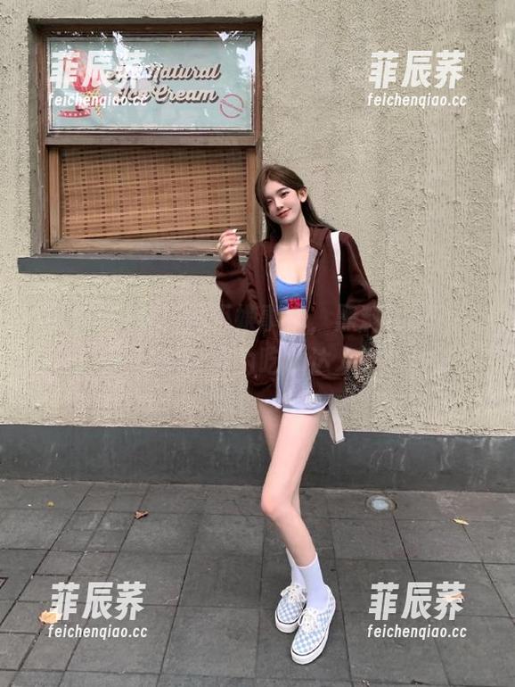 看热闹不嫌事大，黑料网app入口助你成为吃瓜达人！